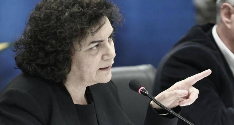 &Beta;&alpha;&lambda;&alpha;&beta;ά&nu;&eta;: &laquo;&Delta;&epsilon;&sigma;&mu;&epsilon;&upsilon;&mu;έ&nu;&alpha;&raquo; &tau;&alpha; &chi;&rho;ή&mu;&alpha;&tau;&alpha; &sigma;&tau;&iota;&sigmaf; &theta;&upsilon;&rho;ί&delta;&epsilon;&sigmaf; &tau;&omega;&nu; &tau;&rho;&alpha;&pi;&epsilon;&zeta;ώ&nu;