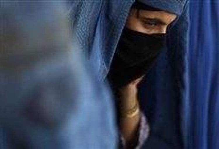 Πακιστάν: Σκότωσαν την κόρη τους επειδή μιλούσε με ένα αγόρι