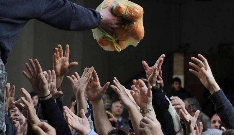 Reuters: &Sigma;&tau;&eta;&nu; &omicron;&upsilon;&rho;ά &gamma;&iota;&alpha; &delta;&omega;&rho;&epsilon;ά&nu; &tau;&rho;ό&phi;&iota;&mu;&alpha;