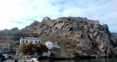 &Tau;&omicron; &Kappa;ά&sigma;&tau;&rho;&omicron; &tau;&eta;&sigmaf; &Mu;ύ&rho;&iota;&nu;&alpha;&sigmaf; &sigma;&tau;&alpha; &omicron;&mu;&omicron;&rho;&phi;ό&tau;&epsilon;&rho;&alpha; &kappa;ά&sigma;&tau;&rho;&alpha; &tau;&eta;&sigmaf; &Epsilon;&lambda;&lambda;ά&delta;&alpha;&sigmaf; (photos)