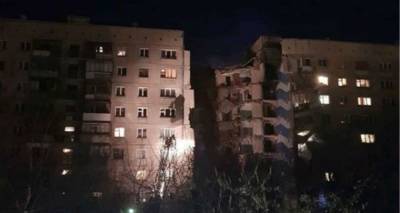 &Rho;&omega;&sigma;ί&alpha;: &Kappa;&alpha;&tau;έ&rho;&rho;&epsilon;&upsilon;&sigma;&epsilon; &delta;&epsilon;&kappa;&alpha;ώ&rho;&omicron;&phi;&eta; &pi;&omicron;&lambda;&upsilon;&kappa;&alpha;&tau;&omicron;&iota;&kappa;ί&alpha; - 3 &nu;&epsilon;&kappa;&rho;&omicron;ί &kappa;&alpha;&iota; 79 &alpha;&gamma;&nu;&omicron;&omicron;ύ&mu;&epsilon;&nu;&omicron;&iota;