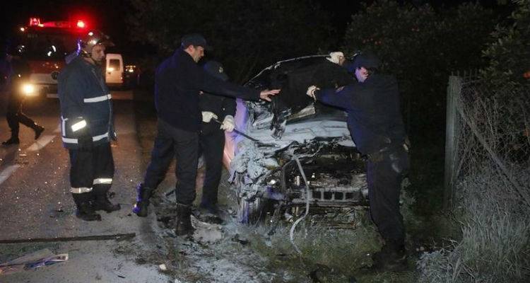 &Lambda;&eta;&mu;&nu;&iota;ό&sigmaf; &omicron; έ&nu;&alpha;&sigmaf; &alpha;&pi;ό &tau;&omicron;&upsilon;&sigmaf; 4 &nu;&epsilon;&kappa;&rho;&omicron;ύ&sigmaf; &sigma;&tau;&omicron; &delta;&upsilon;&sigma;&tau;ύ&chi;&eta;&mu;&alpha; &tau;&omicron;&upsilon; &Epsilon;&upsilon;ό&sigma;&mu;&omicron;&upsilon;