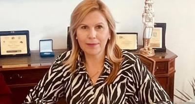 &Eta; &delta;ή&mu;&alpha;&rho;&chi;&omicron;&sigmaf; &Lambda;ή&mu;&nu;&omicron;&upsilon; &alpha;&pi;&alpha;&nu;&tau;ά &sigma;&tau;&eta;&nu; &alpha;&nu;&epsilon;&xi;&alpha;&rho;&tau;&eta;&tau;&omicron;&pi;&omicron;ί&eta;&sigma;&eta; &Tau;&omicron;&upsilon;&lambda;&alpha;&delta;έ&lambda;&eta;: &laquo;&Sigma;&epsilon;&beta;&alpha;&sigma;&tau;ή &eta; &alpha;&pi;ό&phi;&alpha;&sigma;&eta; -&alpha;&beta;ά&sigma;&iota;&mu;&omicron;&iota; &omicron;&iota; &iota;&sigma;&chi;&upsilon;&rho;&iota;&sigma;&mu;&omicron;ί&raquo;