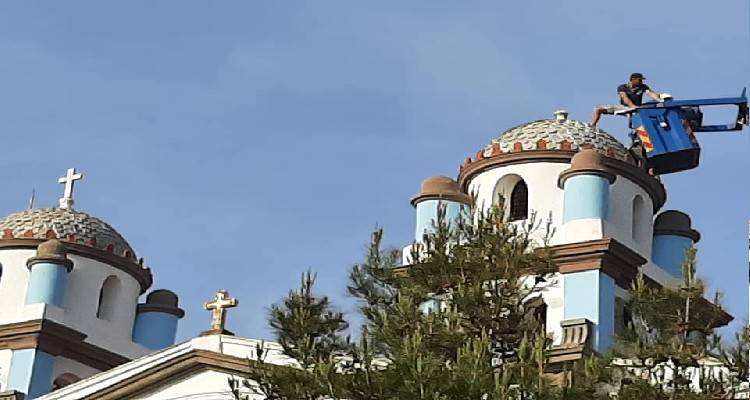 &Mu;&omicron;ύ&delta;&rho;&omicron;&sigmaf;: &Alpha;&pi;&omicron;&kappa;&alpha;&tau;&alpha;&sigma;&tau;ά&theta;&eta;&kappa;&epsilon; &eta; &laquo;&pi;&lambda;&eta;&gamma;ή&raquo; &sigma;&tau;&eta;&nu; &Epsilon;&upsilon;&alpha;&gamma;&gamma;&epsilon;&lambda;ί&sigma;&tau;&rho;&iota;&alpha;