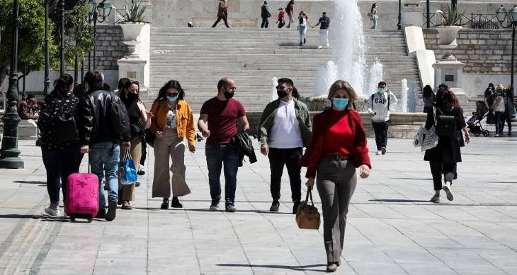 Lockdown: Απομακρύνεται το «Πάσχα στο χωριό» | Στόχος το «μαζικό άνοιγμα» από τις 10 Μαΐου