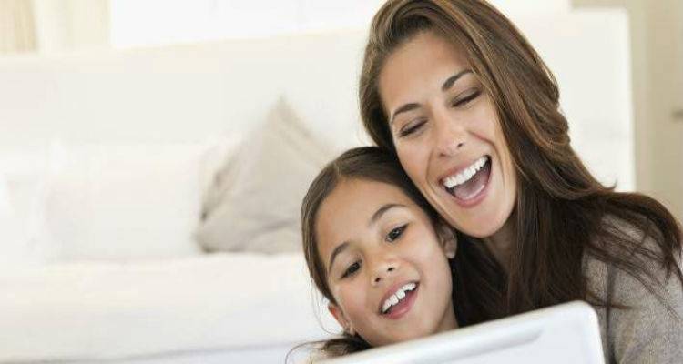 «Χαστούκι» για τους άντρες | Τα παιδιά κληρονομούν την εξυπνάδα από τη μητέρα τους