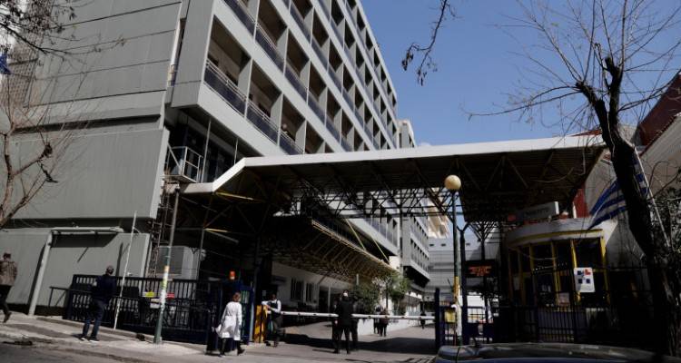 &Kappa;&omicron;&rho;&omega;&nu;&omicron;ϊό&sigmaf;: 5 &theta;ά&nu;&alpha;&tau;&omicron;&iota; &sigma;&tau;&eta;&nu; &Epsilon;&lambda;&lambda;ά&delta;&alpha; &sigma;&epsilon; 24 ώ&rho;&epsilon;&sigmaf; -&Eta; &sigma;&pi;ά&nu;&iota;&alpha; &pi;&epsilon;&rho;ί&pi;&tau;&omega;&sigma;&eta; &tau;&omicron;&upsilon; 42&chi;&rho;&omicron;&nu;&omicron;&upsilon; &kappa;&alpha;&theta;&eta;&gamma;&eta;&tau;ή
