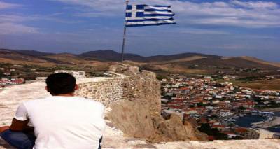 &Sigma;&upsilon;&mu;&mu;&epsilon;&tau;&omicron;&chi;έ&sigmaf; &Lambda;&eta;&mu;&nu;&iota;ώ&nu; &phi;&omega;&tau;&omicron;&gamma;&rho;ά&phi;&omega;&nu; &sigma;&tau;&omicron;&nu; &delta;&iota;&alpha;&gamma;&omega;&nu;&iota;&sigma;&mu;ό &phi;&omega;&tau;&omicron;&gamma;&rho;&alpha;&phi;ί&alpha;&sigmaf; &kappa;&alpha;&iota; vide&omicron; &pi;&omicron;&upsilon; &delta;&iota;&omicron;&rho;&gamma;&alpha;&nu;ώ&nu;&omicron;&upsilon;&nu; &tau;&alpha; Public