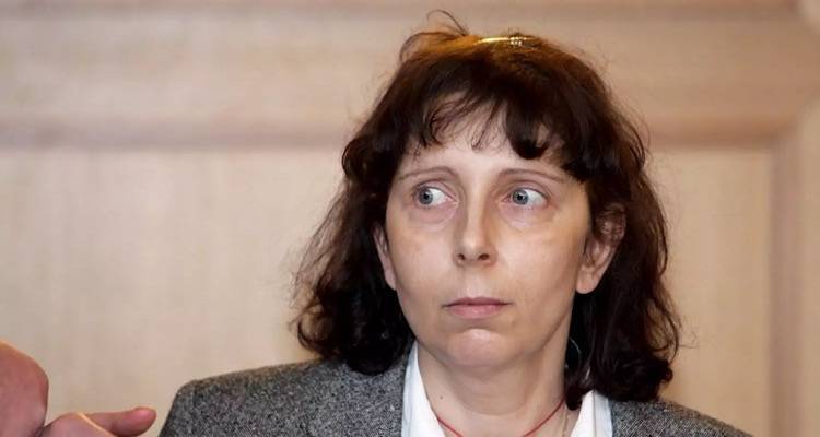 &Beta;έ&lambda;&gamma;&iota;&omicron;: &Epsilon;&upsilon;&theta;&alpha;&nu;&alpha;&sigma;ί&alpha; &sigma;&epsilon; 56&chi;&rho;&omicron;&nu;&eta; &mu;&eta;&tau;έ&rho;&alpha; &pi;&omicron;&upsilon; έ&sigma;&phi;&alpha;&xi;&epsilon; &kappa;&alpha;&iota; &tau;&alpha; 5 &pi;&alpha;&iota;&delta;&iota;ά &tau;&eta;&sigmaf;