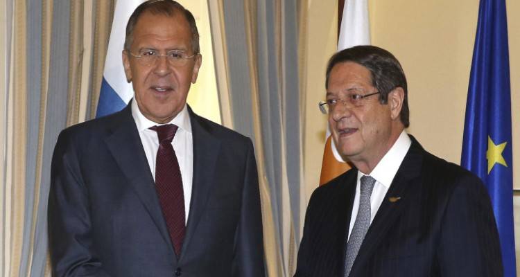 Στην Κύπρο σήμερα ο Λαβρόφ για συνομιλίες | Θα τον παρασημοφορήσει ο Αναστασιάδης