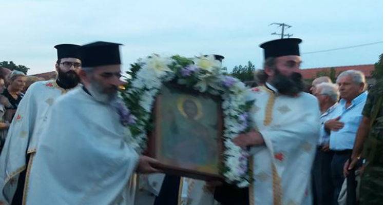 &Pi;&lambda;ή&theta;&omicron;&sigmaf; &pi;&iota;&sigma;&tau;ώ&nu; &tau;ί&mu;&eta;&sigma;&alpha;&nu; &epsilon;&chi;&theta;έ&sigmaf; &tau;&omicron;&nu; &Pi;&omicron;&lambda;&iota;&omicron;ύ&chi;&omicron; &tau;&eta;&sigmaf; &Lambda;ή&mu;&nu;&omicron;&upsilon; Ά&gamma;&iota;&omicron; &Sigma;ώ&zeta;&omicron;&nu;&tau;&alpha; (photos)