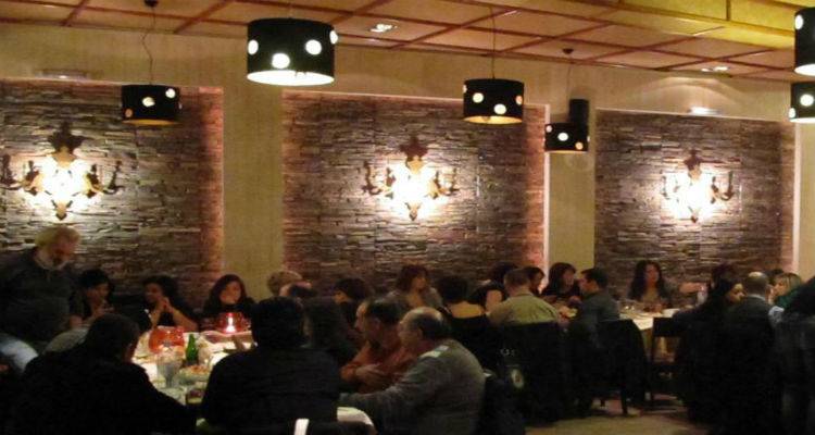 &Chi;&omicron;&rho;&omicron;&epsilon;&sigma;&pi;&epsilon;&rho;ί&delta;&alpha; &alpha;&pi;ό &tau;&omicron; &Sigma;ύ&lambda;&lambda;&omicron;&gamma;&omicron; &Tau;&rho;&iota;&tau;έ&kappa;&nu;&omega;&nu; &Lambda;ή&mu;&nu;&omicron;&upsilon;