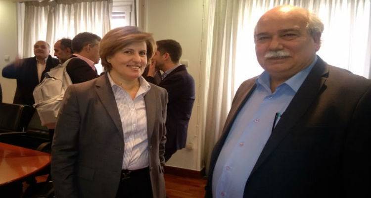 Πόρους για τη δακοκτονία ζητά η ΕΝΠΕ από τον Βούτση μετά από εισήγηση της Χριστιάνας Καλογήρου