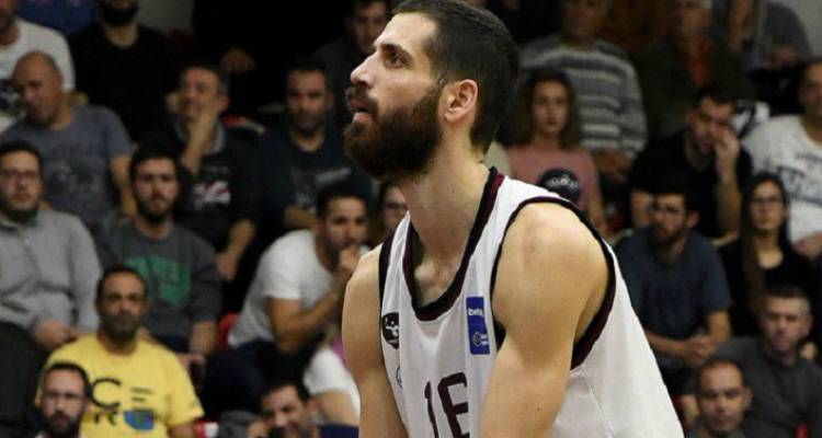 &Mu;&omicron;ύ&rho;&tau;&omicron;&sigmaf;: &laquo;&Pi;&rho;έ&pi;&epsilon;&iota; &nu;&alpha; &alpha;&pi;&omicron;&delta;&epsilon;ί&xi;&omicron;&upsilon;&mu;&epsilon; &sigma;&tau;&eta;&nu; &pi;&rho;ά&xi;&eta; ό&tau;&iota; &mu;ά&theta;&alpha;&mu;&epsilon; &alpha;&pi;ό &tau;&alpha; &lambda;ά&theta;&eta; &mu;&alpha;&sigmaf;&raquo;