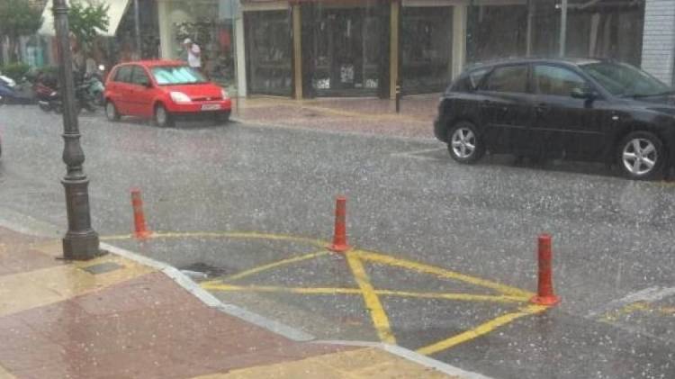 Καβάλα: Δυνατό μπουρίνι και χαλαζόπτωση