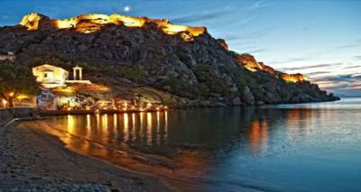 &Tau;&iota; &laquo;&gamma;&epsilon;ύ&sigma;&eta;&raquo; &alpha;&phi;ή&nu;&epsilon;&iota; &eta; &Lambda;ή&mu;&nu;&omicron;&sigmaf; &sigma;&tau;&omicron;&upsilon;&sigmaf; &epsilon;&pi;&iota;&sigma;&kappa;έ&pi;&tau;&epsilon;&sigmaf; &tau;&eta;&sigmaf;;