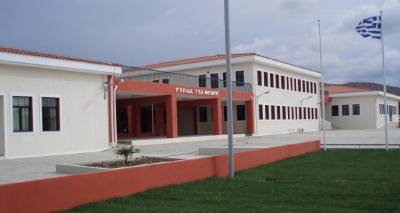 &Tau;&omicron; &Gamma;&epsilon;&nu;&iota;&kappa;ό &Lambda;ύ&kappa;&epsilon;&iota;&omicron; &Mu;&omicron;ύ&delta;&rho;&omicron;&upsilon; &epsilon;&pi;&iota;&mu;&omicron;&rho;&phi;ώ&nu;&epsilon;&tau;&alpha;&iota;