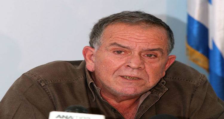 &Mu;&omicron;&upsilon;&zeta;ά&lambda;&alpha;&sigmaf;: &Eta; &Epsilon;&upsilon;&rho;ώ&pi;&eta; &delta;&epsilon;&nu; &pi;&rho;έ&pi;&epsilon;&iota; &nu;&alpha; &alpha;&lambda;&lambda;ά&xi;&epsilon;&iota; &tau;&eta;&nu; &alpha;&tau;&zeta;έ&nu;&tau;&alpha; &tau;&eta;&sigmaf; &sigma;&epsilon; &sigma;&chi;έ&sigma;&eta; &mu;&epsilon; &tau;&eta;&nu; &alpha;&nu;&tau;&iota;&mu;&epsilon;&tau;ώ&pi;&iota;&sigma;&eta; &tau;&omicron;&upsilon; &pi;&rho;&omicron;&sigma;&phi;&upsilon;&gamma;&iota;&kappa;&omicron;ύ