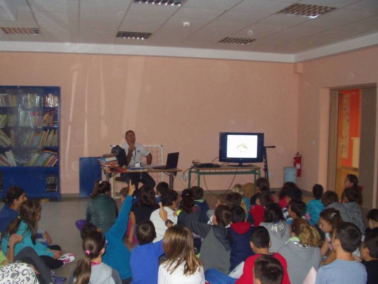 Δράσεις στο 2ο Δημοτικό Σχολείο Μύρινας για την Παγκόσμια Ημέρα κατά της Παχυσαρκίας (photos)