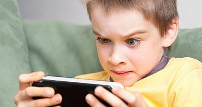 &Alpha;&nu;ή&lambda;&iota;&kappa;&omicron;&iota; &kappa;&alpha;&iota; &delta;&iota;&alpha;&delta;ί&kappa;&tau;&upsilon;&omicron; | &Tau;&iota; &pi;&rho;έ&pi;&epsilon;&iota; &nu;&alpha; &pi;&rho;&omicron;&sigma;έ&xi;&omicron;&upsilon;&nu; &omicron;&iota; &gamma;&omicron;&nu;&epsilon;ί&sigmaf; (audio)