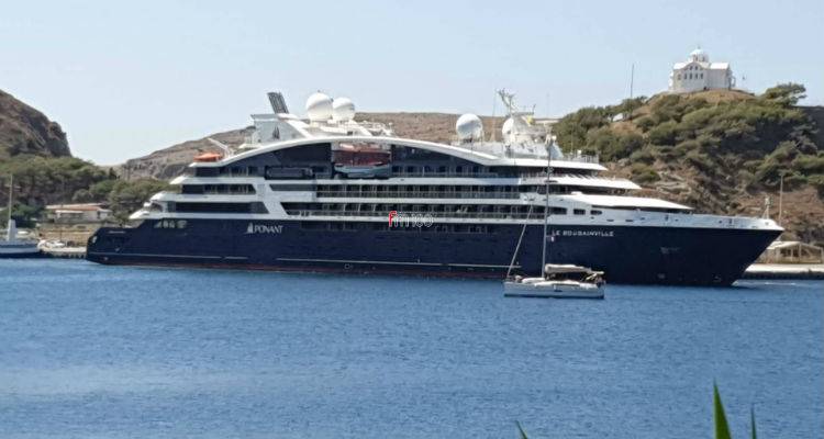 &Chi;&rho;ύ&sigma;&alpha; &Kappa;&alpha;&rho;&alpha;ϊ&sigma;&kappa;ά&kappa;&eta; &sigma;&tau;&omicron;&nu; FM100 &gamma;&iota;&alpha; &tau;&eta;&nu; &mu;&eta; &pi;&rho;&omicron;&sigma;έ&gamma;&gamma;&iota;&sigma;&eta; &tau;&omicron;&upsilon; Le Bougainville: "&Alpha;&sigmaf; έ&chi;&omicron;&upsilon;&mu;&epsilon; &tau;&omicron;&upsilon;&lambda;ά&chi;&iota;&sigma;&tau;&omicron;&nu; &tau;&alpha; &upsilon;&pi;&omicron;&tau;&upsilon;&pi;ώ&delta;&eta; &mu;έ&sigma;&alpha; &alpha;&sigma;&phi;ά&lambda;&epsilon;&iota;&alpha;&sigmaf; &gamma;&iota;&alpha; ό&lambda;&alpha; &tau;&alpha; &pi;&lambda;&omicron;ί&alpha;"