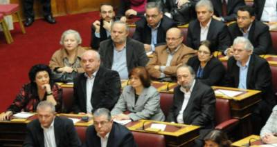 &Epsilon;&rho;ώ&tau;&eta;&sigma;&eta; &gamma;&iota;&alpha; &tau;&alpha; &pi;&rho;&omicron;&beta;&lambda;ή&mu;&alpha;&tau;&alpha; &tau;&omicron;&upsilon; &Nu;&omicron;&sigma;&omicron;&kappa;&omicron;&mu;&epsilon;ί&omicron;&upsilon; &Lambda;ή&mu;&nu;&omicron;&upsilon; &kappa;&alpha;&tau;έ&theta;&epsilon;&sigma;&alpha;&nu; &beta;&omicron;&upsilon;&lambda;&epsilon;&upsilon;&tau;έ&sigmaf; &tau;&omicron;&upsilon; &Kappa;&Kappa;&Epsilon;