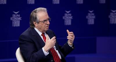 &Mu;&pi;&alpha;&mu;&pi;&iota;&nu;&iota;ώ&tau;&eta;&sigmaf;: &Alpha;&pi;ά&nu;&theta;&rho;&omega;&pi;&epsilon;&sigmaf; &omicron;&iota; &Pi;&alpha;&nu;&epsilon;&lambda;&lambda;&alpha;&delta;&iota;&kappa;έ&sigmaf;, &nu;&alpha; &mu;&pi;&alpha;ί&nu;&omicron;&upsilon;&nu; &sigma;&tau;&alpha; &Pi;&alpha;&nu;&epsilon;&pi;&iota;&sigma;&tau;ή&mu;&iota;&alpha; &mu;&epsilon; &alpha;&pi;&omicron;&lambda;&upsilon;&tau;ή&rho;&iota;&omicron; &Lambda;&upsilon;&kappa;&epsilon;ί&omicron;&upsilon;