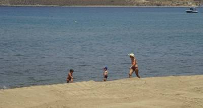 &Pi;&omega;&sigmaf; &alpha;&nu;&tau;&iota;&mu;&epsilon;&tau;ώ&pi;&iota;&sigma;&alpha;&nu; &omicron;&iota; &kappa;ά&tau;&omicron;&iota;&kappa;&omicron;&iota; &tau;&eta;&sigmaf; &Mu;ύ&rho;&iota;&nu;&alpha;&sigmaf; &tau;&eta;&nu; &pi;&rho;ώ&tau;&eta; &mu;έ&rho;&alpha; &kappa;&alpha;ύ&sigma;&omega;&nu;&alpha; (photos + mp3)