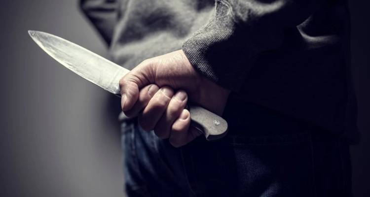 &Theta;&epsilon;&sigma;&sigma;&alpha;&lambda;&omicron;&nu;ί&kappa;&eta;: &Tau;&omicron;&nu; &mu;&alpha;&chi;&alpha;ί&rho;&omega;&sigma;&epsilon; &gamma;&iota;&alpha; &tau;&omicron;... &kappa;&omicron;&nu;&tau;&omicron;&sigma;&omicron;ύ&beta;&lambda;&iota; | &laquo;&Epsilon;ί&nu;&alpha;&iota; &chi;&theta;&epsilon;&sigma;&iota;&nu;ό&raquo; &epsilon;ί&pi;&epsilon; &sigma;&tau;&omicron;&nu; &mu;ά&gamma;&epsilon;&iota;&rho;&alpha;, &kappa;&alpha;&iota; &tau;&omicron;&upsilon; &epsilon;&pi;&iota;&tau;έ&theta;&eta;&kappa;&epsilon;