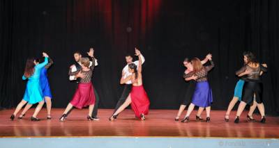 Vida Con Baile: «Μια νύχτα σαν κι αυτή» την Τετάρτη στο «Μαρούλα»