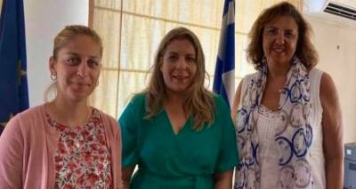 &Sigma;&upsilon;&nu;ά&nu;&tau;&eta;&sigma;&eta; &Kappa;&alpha;&kappa;&alpha;&lambda;ή &mu;&epsilon; &tau;&eta; &Gamma;&Gamma; &Omicron;&iota;&kappa;&omicron;&gamma;&epsilon;&nu;&epsilon;&iota;&alpha;&kappa;ή&sigmaf; &Pi;&omicron;&lambda;&iota;&tau;&iota;&kappa;ή&sigmaf; &kappa;&alpha;&iota; &Iota;&sigma;ό&tau;&eta;&tau;&alpha;&sigmaf; &tau;&omega;&nu; &Phi;ύ&lambda;&omega;&nu;
