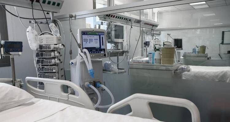&Eta;&lambda;&epsilon;ί&alpha;: &Alpha;&pi;ό &sigma;&tau;&rho;&epsilon;&pi;&tau;ό&kappa;&omicron;&kappa;&kappa;&omicron; &kappa;&alpha;&iota; ό&chi;&iota; &alpha;&pi;ό &tau;&sigma;ί&mu;&pi;&eta;&mu;&alpha; &alpha;&rho;ά&chi;&nu;&eta;&sigmaf; &omicron; &theta;ά&nu;&alpha;&tau;&omicron;&sigmaf; &tau;&omicron;&upsilon; 48&chi;&rho;&omicron;&nu;&omicron;&upsilon; -&Kappa;&alpha;&iota; ά&lambda;&lambda;&alpha; &kappa;&rho;&omicron;ύ&sigma;&mu;&alpha;&tau;&alpha; &sigma;&tau;&eta;&nu; &pi;&epsilon;&rho;&iota;&omicron;&chi;ή