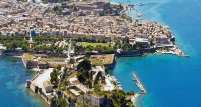 Έ&nu;&alpha; &epsilon;&lambda;&lambda;&eta;&nu;&iota;&kappa;ό &nu;&eta;&sigma;ί έ&chi;&epsilon;&iota; &omicron;&phi;&epsilon;&iota;&lambda;έ&sigmaf; 42,3 &epsilon;&kappa;&alpha;&tau;. &sigma;&tau;&eta; &Delta;&Epsilon;&Eta;