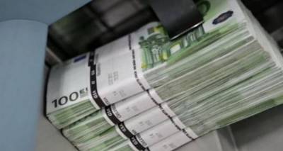 &Eta; &Kappa;ύ&pi;&rho;&omicron;&sigmaf; &alpha;&pi;έ&sigma;&upsilon;&rho;&epsilon; 1,5 &epsilon;&kappa;&alpha;&tau;. &epsilon;&upsilon;&rho;ώ &alpha;&pi;ό &epsilon;&lambda;&lambda;&eta;&nu;&iota;&kappa;ή &tau;&rho;ά&pi;&epsilon;&zeta;&alpha; &sigma;&tau;&iota;&sigmaf; 19 &Iota;&omicron;&upsilon;&nu;ί&omicron;&upsilon;