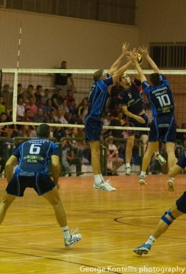 Ο Μακεδονικός 3-2 τη Λήμνο με «μπουρλοτιέρηδες» τους διαιτητές του αγώνα