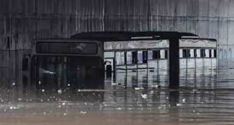 Εισαγγελέας για το λεωφορείο που «βυθίστηκε» στην Ποσειδώνος
