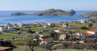 &Phi;&omega;&tau;&omicron;&gamma;&rho;&alpha;&phi;ί&alpha;: limnosgreece