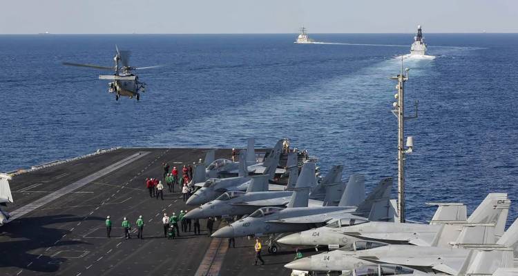 &Omicron; &Tau;&rho;&alpha;&mu;&pi; &epsilon;&xi;&epsilon;&tau;ά&zeta;&epsilon;&iota; &nu;έ&omicron; &mu;&epsilon;&gamma;ά&lambda;&omicron; &pi;&lambda;ή&gamma;&mu;&alpha; &sigma;&tau;&omicron; &Iota;&rho;ά&nu; -&Sigma;&tau;&rho;&alpha;&tau;&iota;&omega;&tau;&iota;&kappa;ή &epsilon;&pi;ί&delta;&epsilon;&iota;&xi;&eta; &iota;&sigma;&chi;ύ&omicron;&sigmaf;, &sigma;&epsilon;&nu;ά&rho;&iota;&alpha; &laquo;&alpha;&lambda;&lambda;&alpha;&gamma;ή&sigmaf; &kappa;&alpha;&theta;&epsilon;&sigma;&tau;ώ&tau;&omicron;&sigmaf;&raquo;