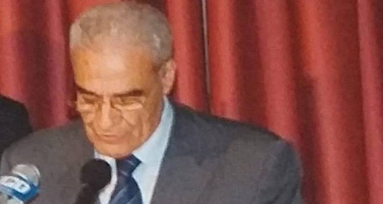 &Nu;ί&kappa;&omicron;&sigmaf; &Kappa;&omicron;&rho;&nu;&iota;ώ&tau;&eta;&sigmaf;: &laquo;&Sigma;&omicron;&upsilon; &epsilon;ί&mu;&alpha;&iota; &epsilon;&upsilon;&gamma;&nu;ώ&mu;&omega;&nu;&raquo;