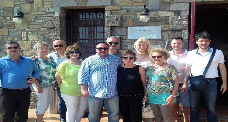 &Sigma;&epsilon; &epsilon;&kappa;&lambda;&omicron;&gamma;έ&sigmaf; &pi;&rho;&omicron;&chi;&omega;&rho;&omicron;ύ&nu; &laquo;&Omicron;&iota; &phi;ί&lambda;&omicron;&iota; &tau;&omicron;&upsilon; Anzac &alpha;&pi;ό &tau;&eta; &Lambda;ή&mu;&nu;&omicron;&raquo; &lambda;ί&gamma;&omicron; &pi;&rho;&iota;&nu; &tau;&omicron; &delta;&iota;&epsilon;&theta;&nu;έ&sigmaf; &sigma;&upsilon;&nu;έ&delta;&rho;&iota;&omicron;