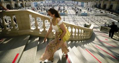 Υποχρεωτικός εμβολιασμός: Τι ισχύει στην Ευρώπη ανά χώρα | Πού γίνεται δύσκολη η ζωή των ανεμβολίαστων