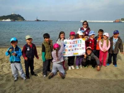 Πιο καθαρές από σήμερα οι παραλίες Νέας Μαδύτου Κότσινα και Διαπορίου (photos)