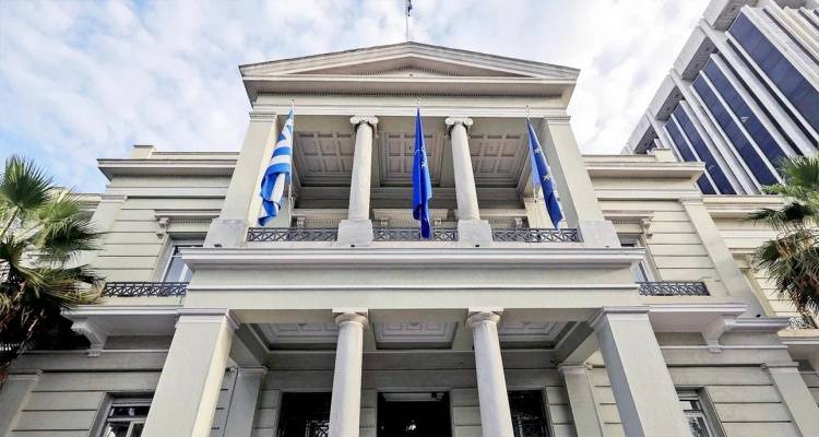 &Alpha;&rho;&chi;ί&zeta;&epsilon;&iota; &eta; &theta;&eta;&tau;&epsilon;ί&alpha; &tau;&eta;&sigmaf; &Epsilon;&lambda;&lambda;ά&delta;&alpha;&sigmaf; &sigma;&tau;&omicron; &Sigma;&upsilon;&mu;&beta;&omicron;ύ&lambda;&iota;&omicron; &Alpha;&sigma;&phi;&alpha;&lambda;&epsilon;ί&alpha;&sigmaf; &tau;&omega;&nu; &Eta;&nu;&omega;&mu;έ&nu;&omega;&nu; &Epsilon;&Theta;&nu;ώ&nu; | &Omicron;&iota; &sigma;&tau;ό&chi;&omicron;&iota; &gamma;&iota;&alpha; &tau;&eta; &chi;ώ&rho;&alpha;