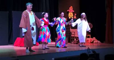 &Eta; &Lambda;&alpha;ϊ&kappa;ή &Sigma;&kappa;&eta;&nu;ή &tau;&omicron;&upsilon; &Mu;&Epsilon;&Alpha;&Sigma; &laquo;&Lambda;ή&mu;&nu;&omicron;&sigmaf;&raquo; &epsilon;&upsilon;&chi;&alpha;&rho;&iota;&sigma;&tau;&epsilon;ί&hellip;