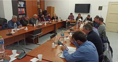 las-aparadekti-i-apofasi-tou-dimotikoy-symvouliou-apo-alli-parataksi-o-eklipon-n-rokkos-apo-alli-o-antikatastatis-tou