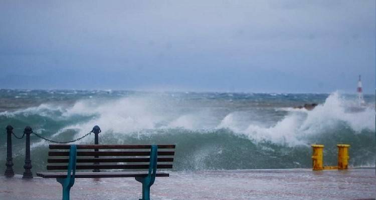 Ε.Μ.Υ: Έως 9 μποφόρ στο Βορειοανατολικό Αιγαίο | Τροποποίηση δρομολογίων Blue Star Myconos