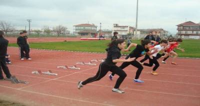 Ο Δήμαρχος Λήμνου συγχαίρει τους μαθητές της Λήμνου για τις επιδόσεις τους στο σχολικό πρωτάθλημα στίβου