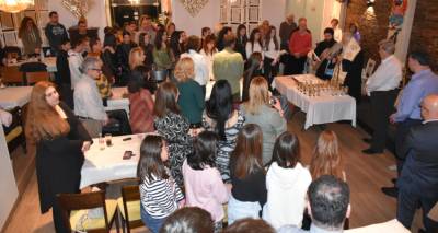 &Tau;&eta;&nu; &pi;ί&tau;&alpha; &tau;&omicron;&upsilon; έ&kappa;&omicron;&psi;&epsilon; &omicron; &Nu;.&Omicron;. &Lambda;ή&mu;&nu;&omicron;&upsilon;