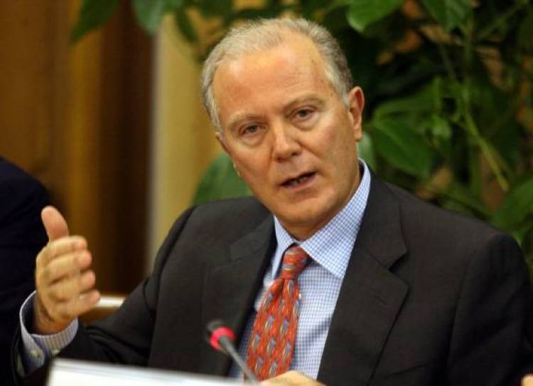 Έ&gamma;&iota;&nu;&alpha;&nu; &delta;ύ&omicron; &alpha;&epsilon;&rho;&omicron;&mu;&epsilon;&tau;&alpha;&phi;&omicron;&rho;έ&sigmaf; &chi;&alpha;&rho;&tau;&omicron;&nu;&omicron;&mu;&iota;&sigma;&mu;ά&tau;&omega;&nu;