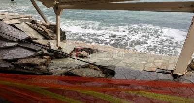 Ρωμέικος Γιαλός: Καταγγελίες και Περιφέρεια καθυστερούν τις εργασίες